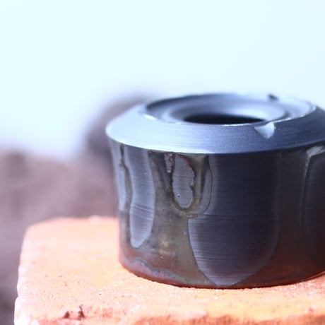 Yuta  Uchida 〝black  glaze  mini″   /   humanity pot       no.510-65