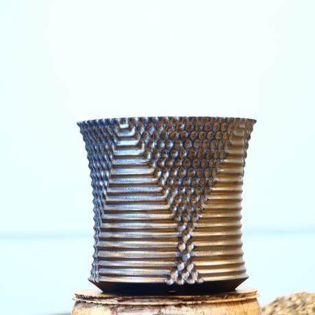 Yuta Uchida / gold glaze / humanity pot    no.1231-52