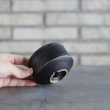 Yuta Uchida / black clay (3号鉢)  no.125-40