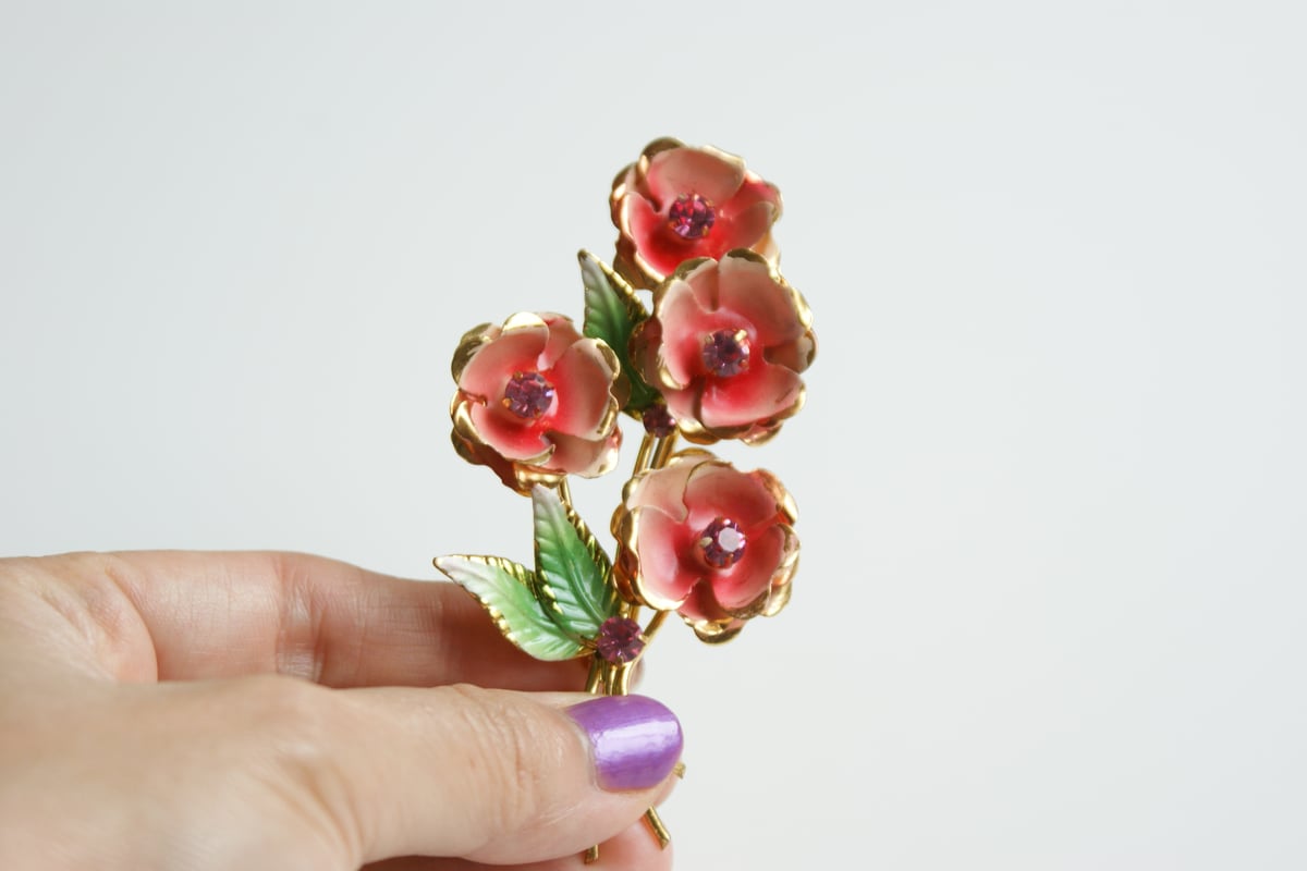 イギリス買付】ピンクフラワー クリスマスローズ エナメル ブローチ