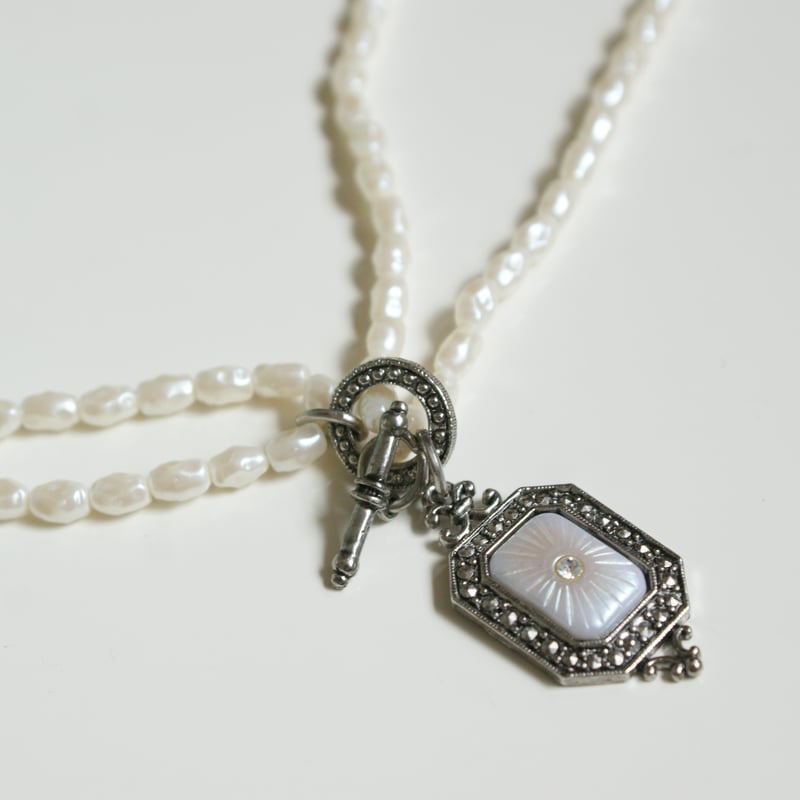 AVON ヴィンテージ 3WAYネックレス イヤリング パール セットジュエリー AVON(エイボン)のジュエリー｜Elysa Jewelry(ヴィンテージ