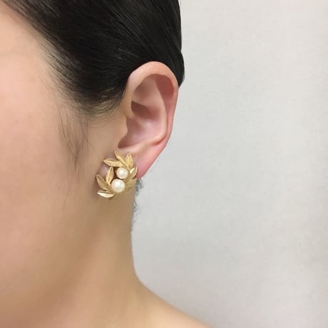 AVONエイボン リーフ パール イヤリング / ヴィンテージ・コスチュームジュエリー
