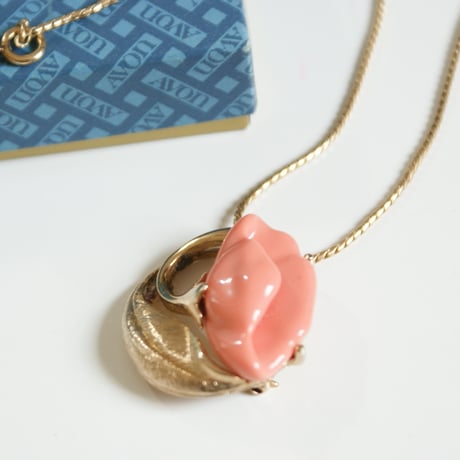 AVONエイボン サーモンピンク フラワー ネックレス ブローチ/ ヴィンテージジュエリー・アクセサリー