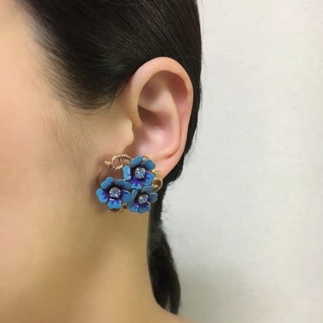 AVONエイボン ブルーエナメル ラインストーン フラワー イヤリング箱BOX付き / ヴィンテージ・コスチュームジュエリー