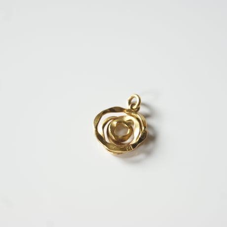 K18YG ローズ薔薇 ペンダントトップ/ ヴィンテージジュエリー・アクセサリー