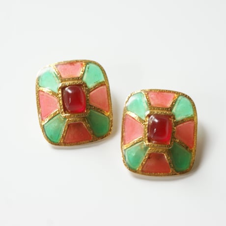 【フランス買付】レッドグリーンカボション イヤリング / ヴィンテージジュエリー・アクセサリー