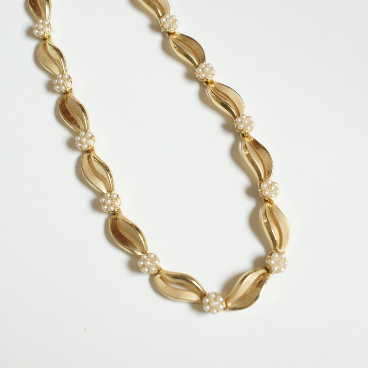 TTRIFARI トリファリ ネックレス ブルー お花 コスチュームジュエリー 楽天市場】トリファリ ネックレス Trifari お花 フラワー