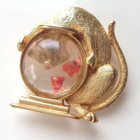 ＪＪジェイジェイ  猫キャット金魚鉢 / ヴィンテージブローチ