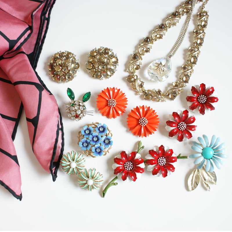 ターコイズ パステルブルーフラワー ブローチ/ ヴィンテージ