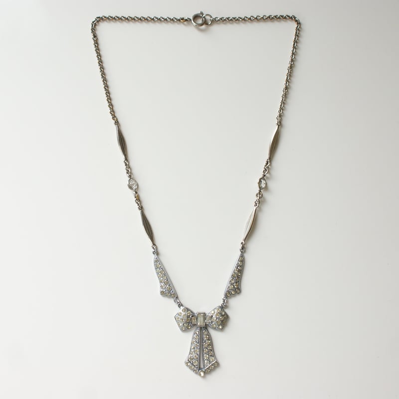 【シルバー925】英国製 アンティークネックレス アール•デコ ウイング 英国イギリス製アンティークモルフォ蝶バタフライウィングスターリング