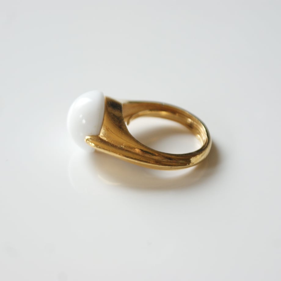 5ccef8305845c827441b8530