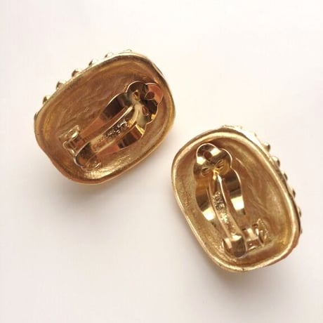 GIVENCHYジバンシィ スクエア パール イヤリング/ ヴィンテージアクセサリー