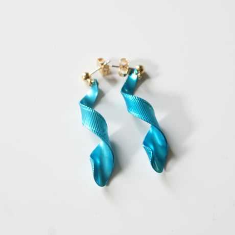 Special price【スペシャル プライス】 ネオンブルー ツイスト コンフェッティ ピアス / ヴィンテージアクセサリー