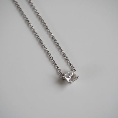 Special price【スペシャル プライス】TIFFANY＆CO. ティファニー PT950 0.28ct プリンセスカット ソリティア ダイヤモンド 一粒ネックレス