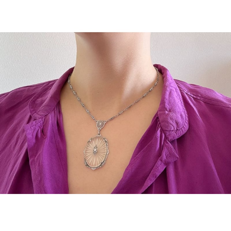 アール・デコアクセサリー☆ブルーウランガラス☆ボタニカル