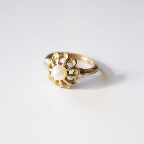 Special price【スペシャルプライス】AVONエイボン フラワー パール リング / ヴィンテージジュエリー・アクセサリー