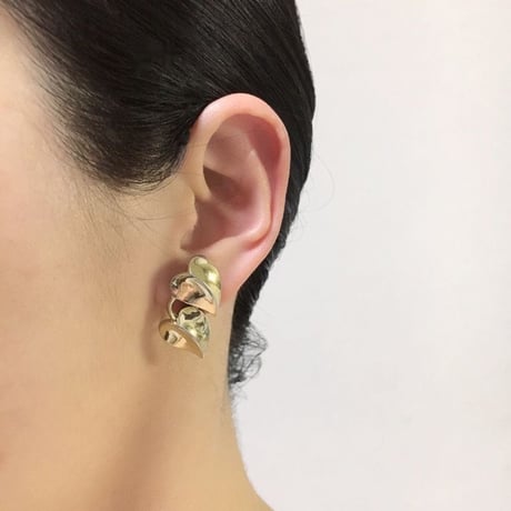 Special price【スペシャル プライス】トリファリ ハート リーフ ゴールド イヤリング / ヴィンテージ・コスチュームジュエリー