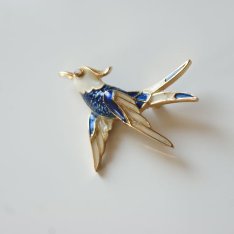 TRIFARIクラウントリファリ ゴールド ブルーバード 鳥 エナメル ブローチ / ヴィンテージ・コスチュームジュエリー   