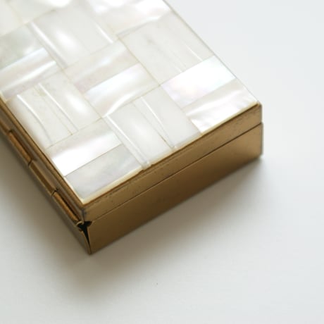 Special price【スペシャル プライス】【イギリス買付】シェル マザーオブパール 白蝶貝 ピルケース・小物入れ / ヴィンテージ・アンティーク雑貨