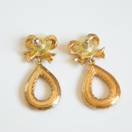 AVONエイボン リボン ピンクフープ ピアス/ ヴィンテージジュエリー・アクセサリー