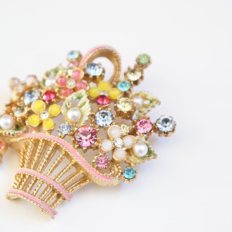 ART ピンクエナメル フラワーバスケット ブローチ/ ヴィンテージ