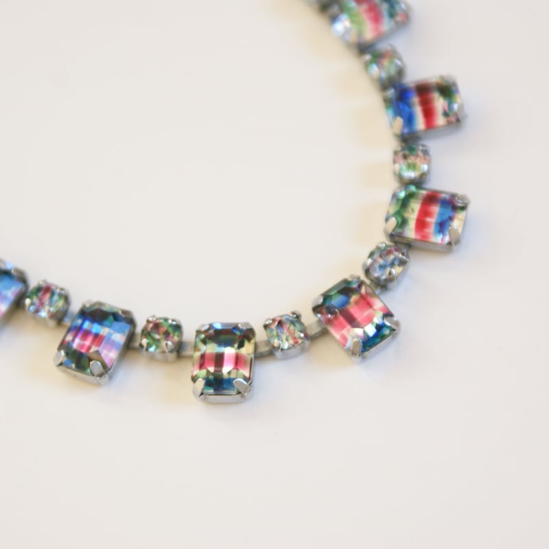 イギリス買付】 アイリスガラス スクエア チョーカー ネックレス