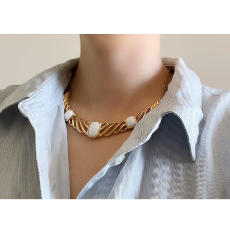 TRIFARI TM ホワイトルーサイト ネックレス / ヴィンテージ