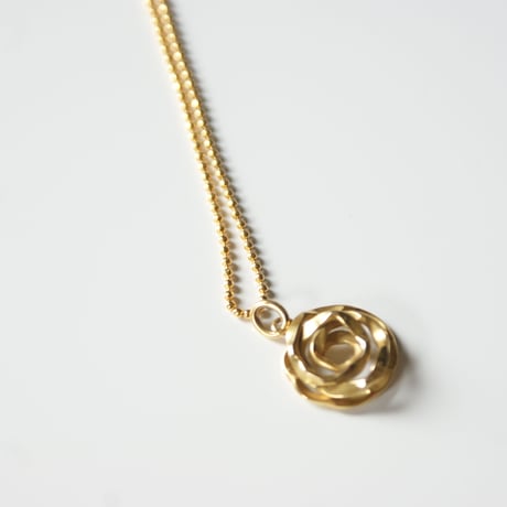 K18YG ローズ薔薇 ペンダントトップ/ ヴィンテージジュエリー・アクセサリー