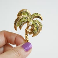 TRIFARIトリファリ ゴールド リーフ てんとう虫 ブローチ