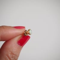 Special price【スペシャル プライス】K18 ミルクオパール オーバル 片耳ピアス