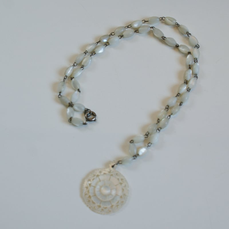 ベツレヘムパール 白蝶貝 シェル 透かし フラワー ネックレス