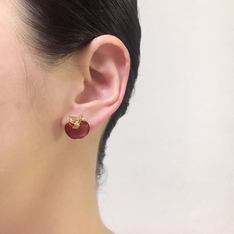 Special price【スペシャル プライス】AVONエイボン レッド エナメル りんご ピアス / ヴィンテージジュエリー・アクセサリー