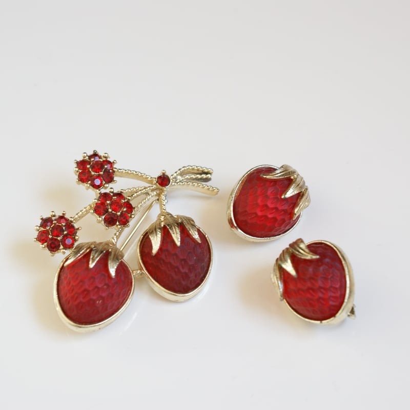 SARAH COVENTRYサラコベントリー いちご ストロベリー レッドガラス