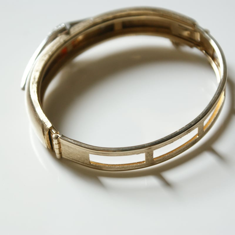 AVONエイボン バングル ブレスレット/ ヴィンテージ・コスチューム  