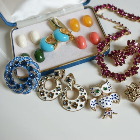 TRIFARIトリファリ /アルフレッド・フィリップ/ライムグリーン ラインストーン  ネックレス＆イヤリングセット/ ヴィンテージ・コスチュームジュエリー