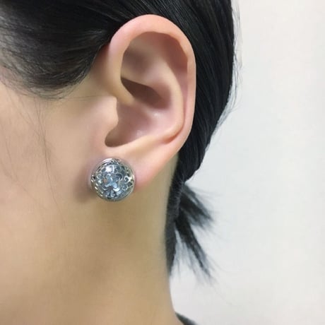 AVONエイボン アクアブルー ラインストーン フィリグリー シルバー 透かし イヤリング 箱BOX付き / ヴィンテージ・コスチュームジュエリー
