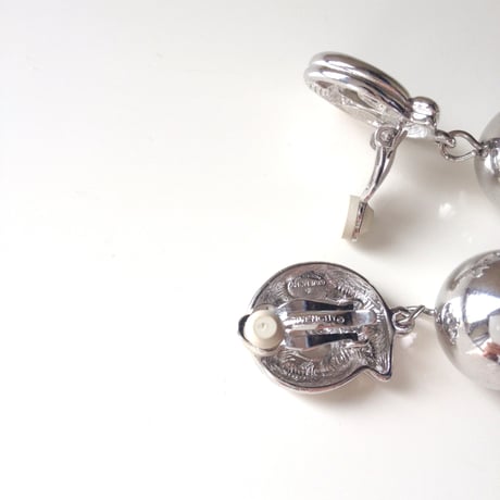 GIVENCHYジバンシィ シルバーボール イヤリング / ヴィンテージアクセサリー
