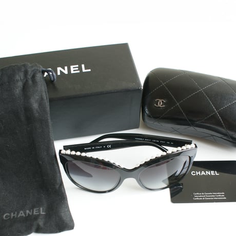 CHANELシャネル  パール ブラック サングラス Box付き / ヴィンテージ雑貨