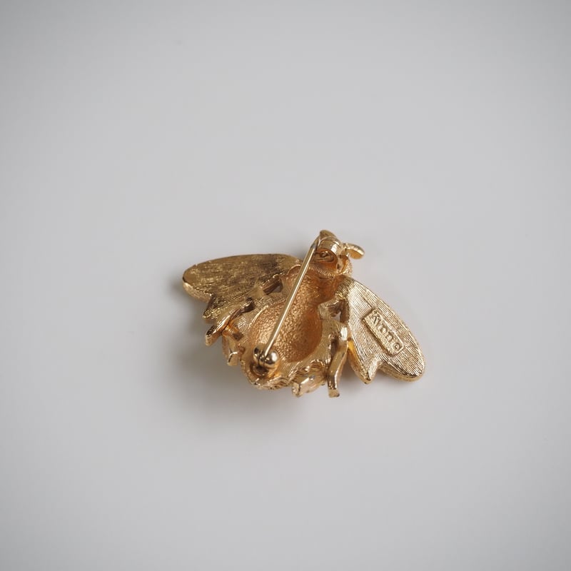 AVONエイボン 蜂 ミツバチ ブローチ / ヴィンテージジュエリー