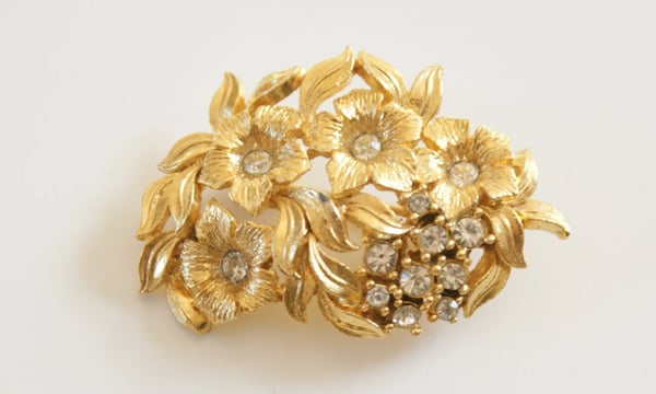 ヴィンテージアクセサリー・コスチュームジュエリー ショップ Attireine