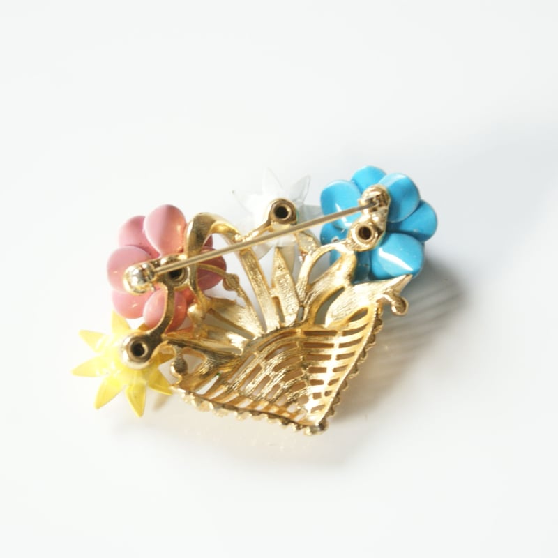 TRIFARIトリファリ カラフルエナメル フラワーバスケット ブローチ