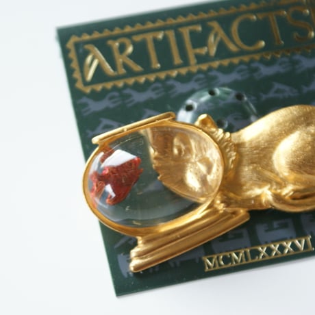 【New Vintage Stock】JJジェイジェイ 猫 キャット 金魚鉢 ブローチ/ ヴィンテージ・コスチュームジュエリー