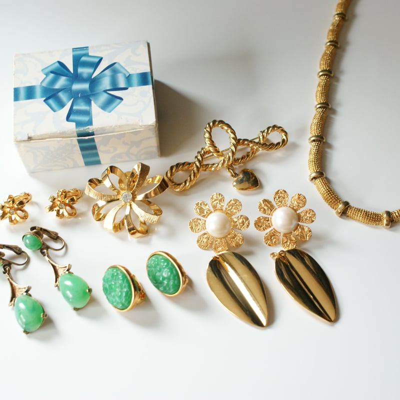 翡翠グリーン ジェイド カラー ルーサイト ドロップ イヤリング