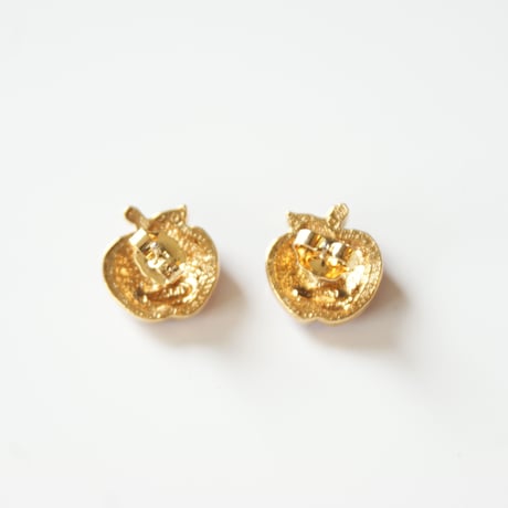 Special price【スペシャル プライス】AVONエイボン レッド エナメル りんご ピアス / ヴィンテージジュエリー・アクセサリー