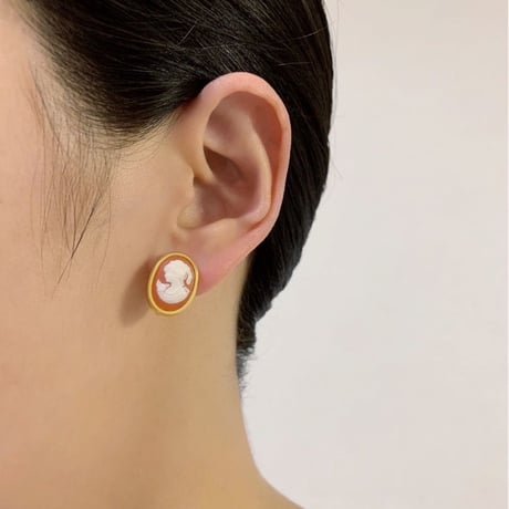TRIFARIクラウントリファリ オレンジ カメオ イヤリング / ヴィンテージアクセサリー・コスチュームジュエリー