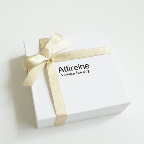 GIFT BOX