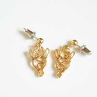 Special price【スペシャル プライス】AVONエイボン DISNEY プーさん ピアス/ ヴィンテージジュエリー・アクセサリー