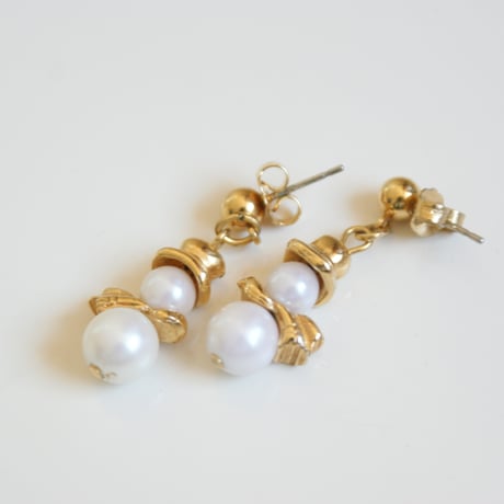 Special price【スペシャル プライス】AVONエイボン パール スノーマン 雪だるま ピアス/ ヴィンテージジュエリー・アクセサリー