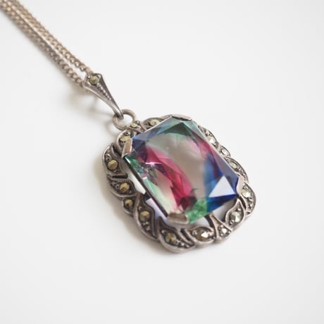 アンティーク　アイリスガラス　スクエア　パーツ　レインボーガラス Iris Rainbow Glass アイリスガラス | Lucy & Matilda