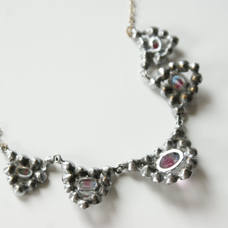 ヴィンテージ　アンティーク　アイリス　ガラス　オープンバック　ネックレス 1920-30's Iris Glass Necklace（ 1920-30年代 アイリスガラス